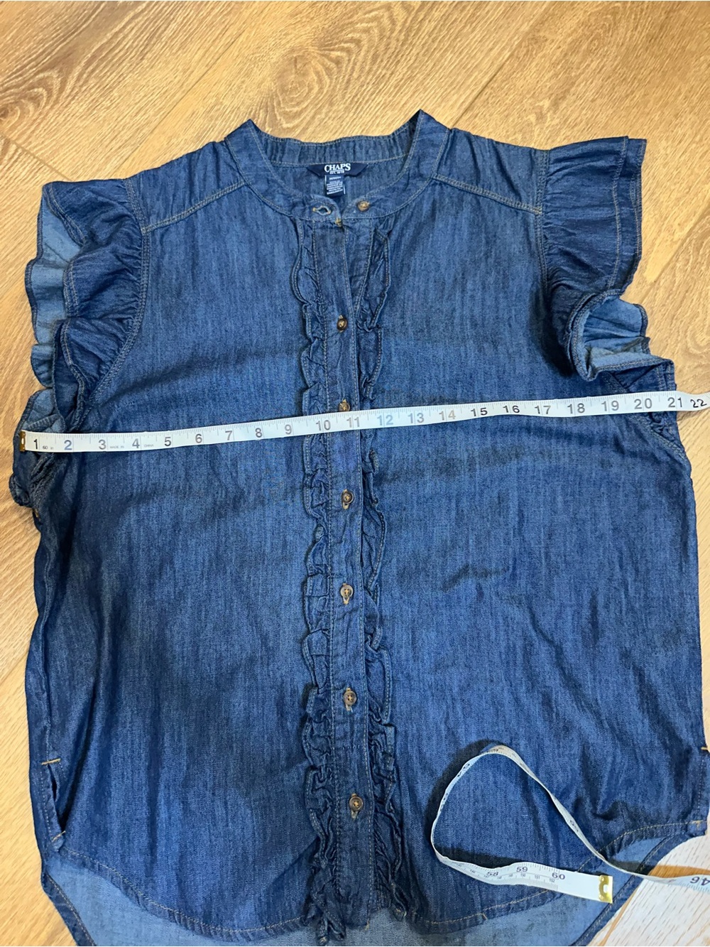 chaps sleeveless denim button down with ruffle detail M - Picture 5 of 9